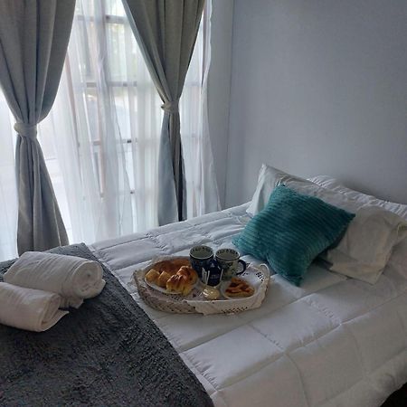 Linas Apart & Suite La Rioja Exteriör bild